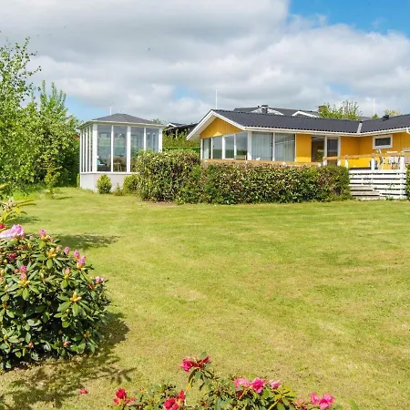別荘 6 Person Holiday Home In Hejls *